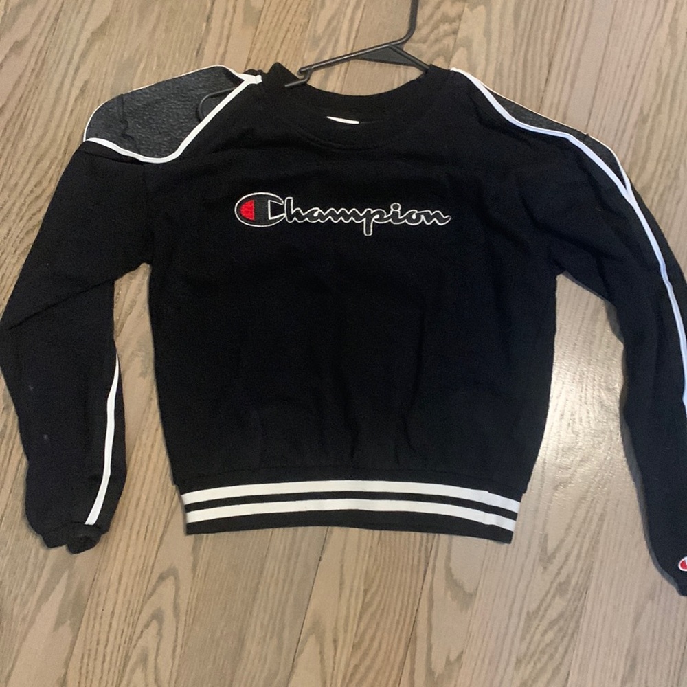Champion sweater with holes by the shoulder for an off the shoulder look